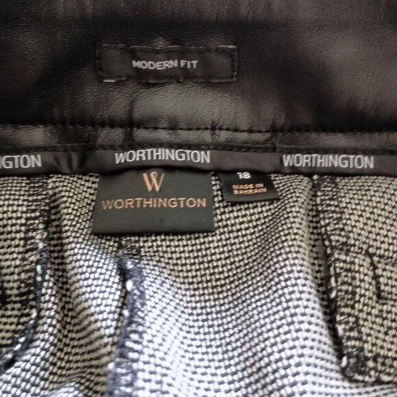 Worthington Black High Rise Split Hem Ankle Pants with Faux Leather Trim 18 - Picture 10 of 10